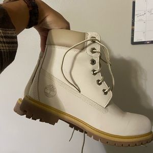 Women’s timberland boots